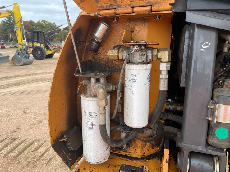 #1851-•-2004-case-650k-dozer-image-38