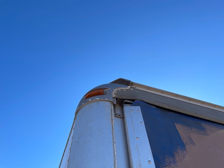 #3740-•-2009-aspen-equipment-26'-curtain-side-dry-van-body-image-23