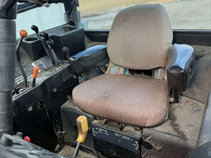 1979-john-deere-4640-tractor,-8,390-hours,-big-1000pto,-quad-range,-3-remotes,-18.4x42-duals,-side-stair-step,-full-front-weights,-quick-hitch,-s/n--4640h010567r-image-13