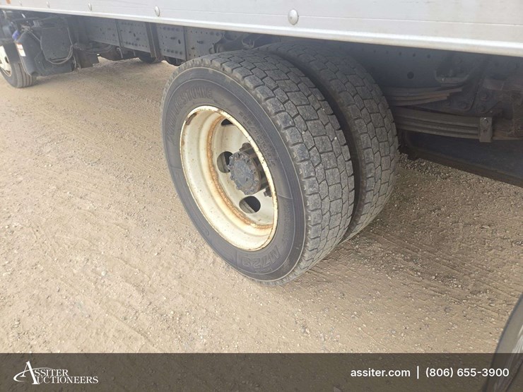 2019-hino-195-cab-over-engine-/-single-box-truck-image-23