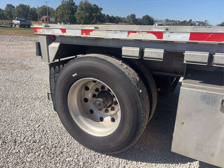2006-east-48t-flat-deck-semi-trailer,-spread-axle-(120"),-all-axles:-21,200lbs,-11r24.5-tires,-steel-coil-supports,-vin#-1e1h5y2857rj40074-image-12
