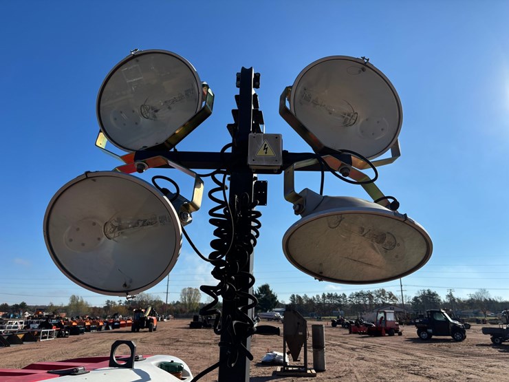 #1890-•-2019-generac-mobile-light-tower-generator-image-9