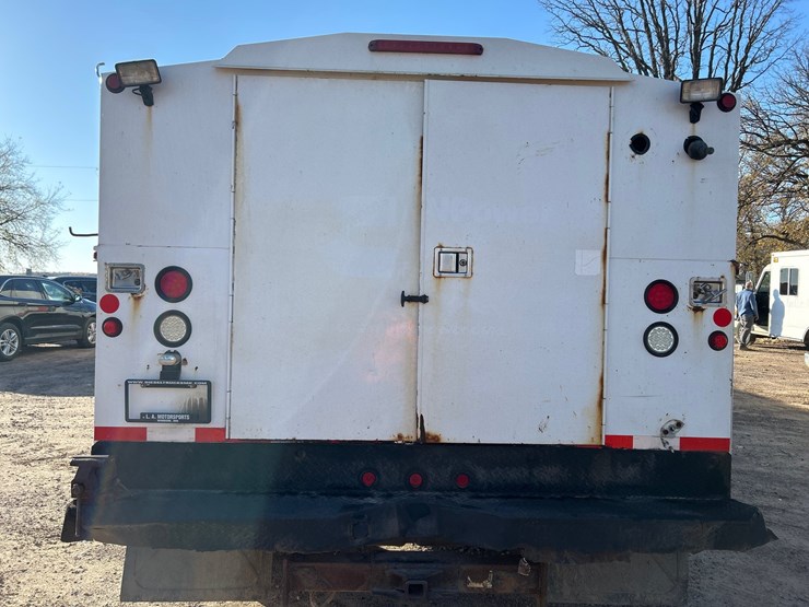 #6901-•-2011-ram-5500-heavy-duty-service-truck-(has-wi-title)-image-4