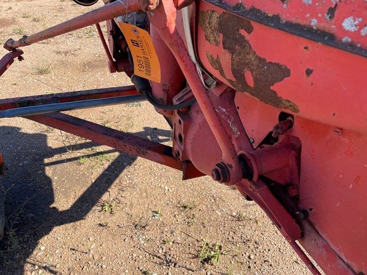 #1951-•-allis-chalmers-b-wide-tractor-image-25