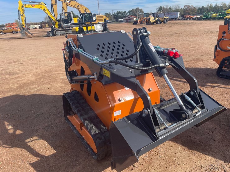 #3203-•-landhonor-mini-skid-steer-loader-t460s2-image-3