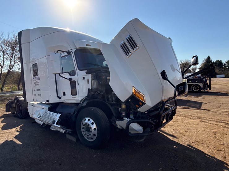 #6907-•-2022-mack-anthem-an64t-sleeper-semi-truck-image-22