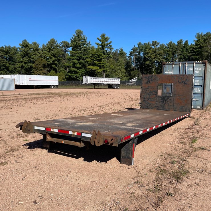 #3735 • 24' All Steel Heavy Duty Flat Bed