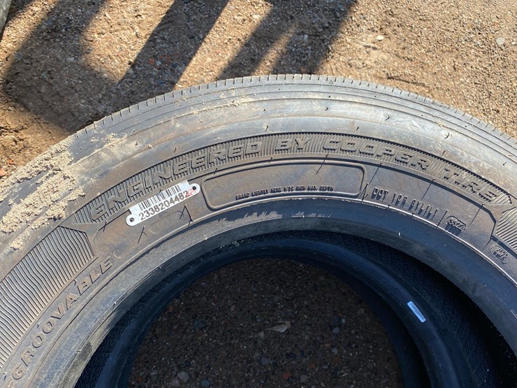#6969-•-(2)-roadmaster-rm170+-225/70r19.5-commercial-truck-tires-image-3