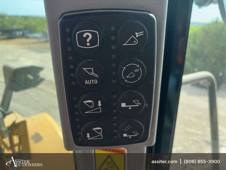 2012-caterpillar-950k-image-14