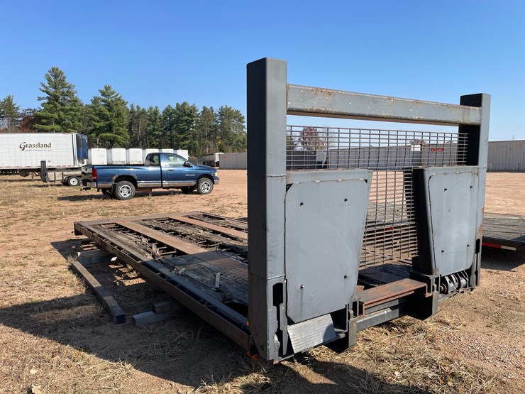 #3795-•-20'-flatbed-truck-box-image-4