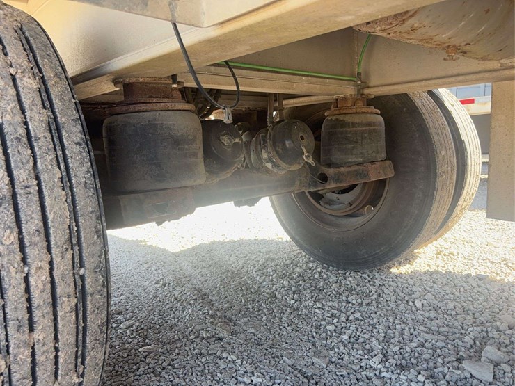2006-east-48t-flat-deck-semi-trailer,-spread-axle-(120"),-all-axles:-21,200lbs,-11r24.5-tires,-steel-coil-supports,-vin#-1e1h5y2857rj40074-image-19