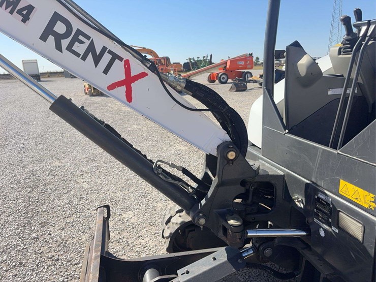2021-bobcat-e32-tracked-mini-excavator,-2,213-hours-,-diesel,-with-hyd-thumb,-comes-with-20”-smooth-bucket,-s/n--b3y115533-image-16