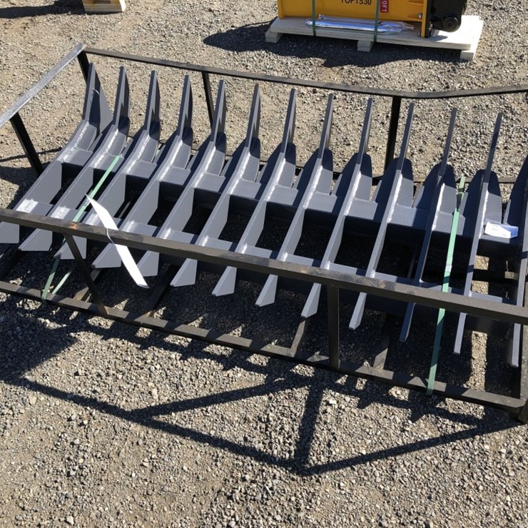 Unused ST-72 72in Rake Attachment,
