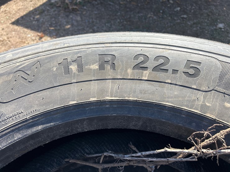 #6957-•-(3)-continental-hsr-11-r-22.5-commercial-truck-tires-image-4