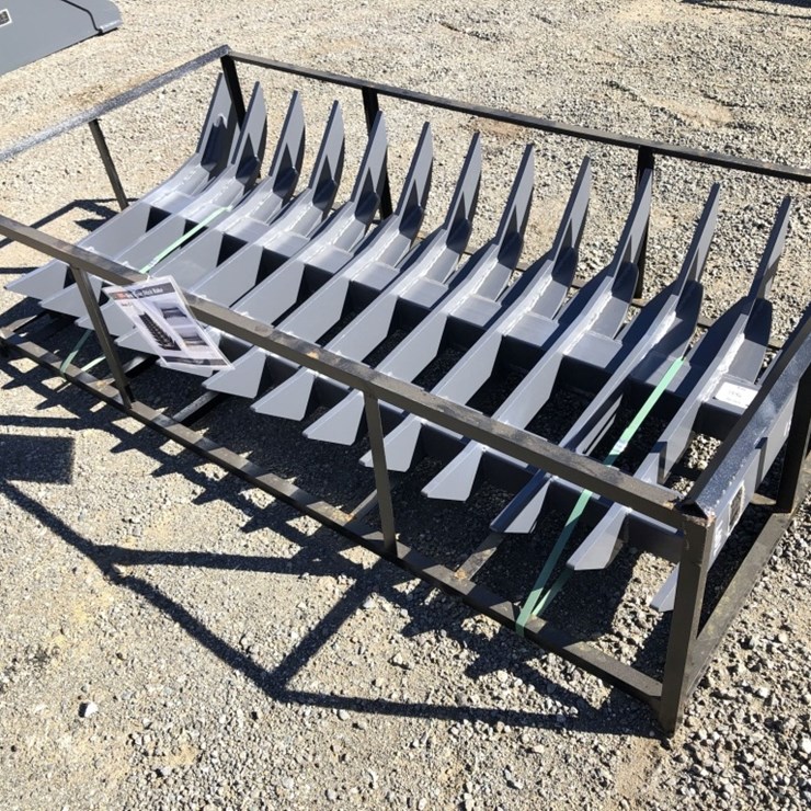 Unused ST-72 72in Rake Attachment,