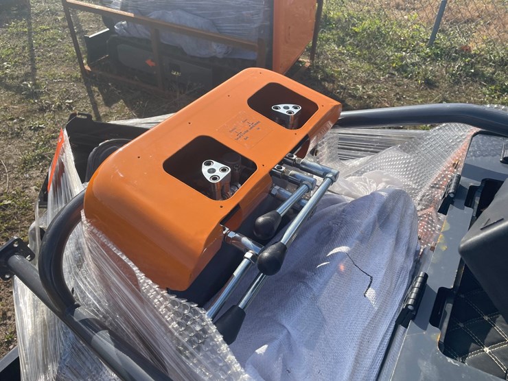 #3217-•-2026-landhonor-lhr-me10x1-mini-excavator-image-7