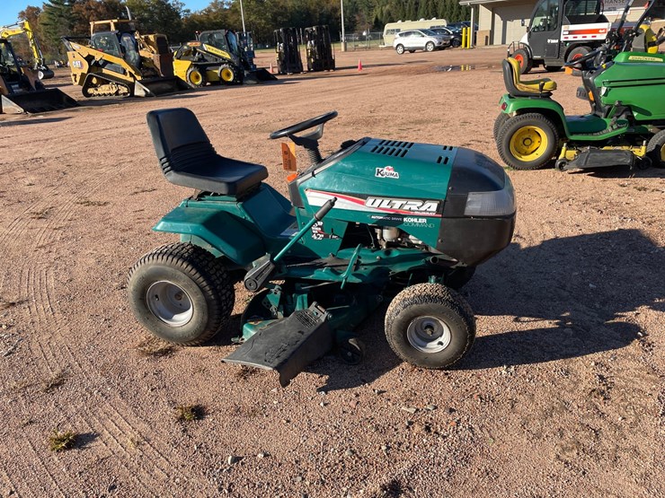 #1012-•-murray-ultra-42"-riding-lawn-mower-image-4