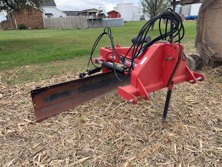 bushog-model-160-12ft-3pt-blade,-hyd.-angle,-tilt,-and-swing,-s/n--12-10360-image-1