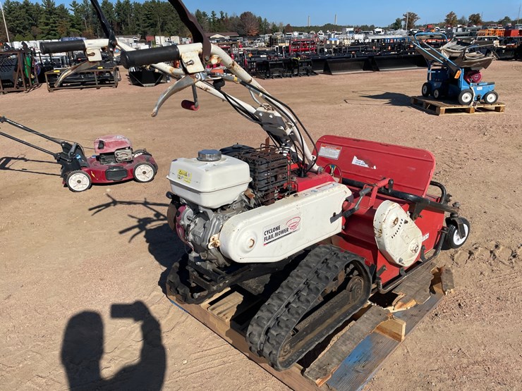 #1024-•-2016-orec-walk-behind-cyclone-flail-mower-image-3