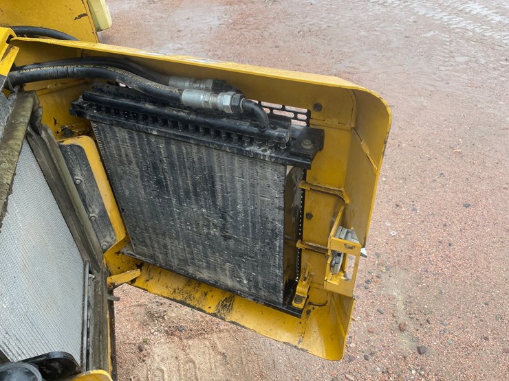 #1085-•-john-deere-317-skid-steer-image-30