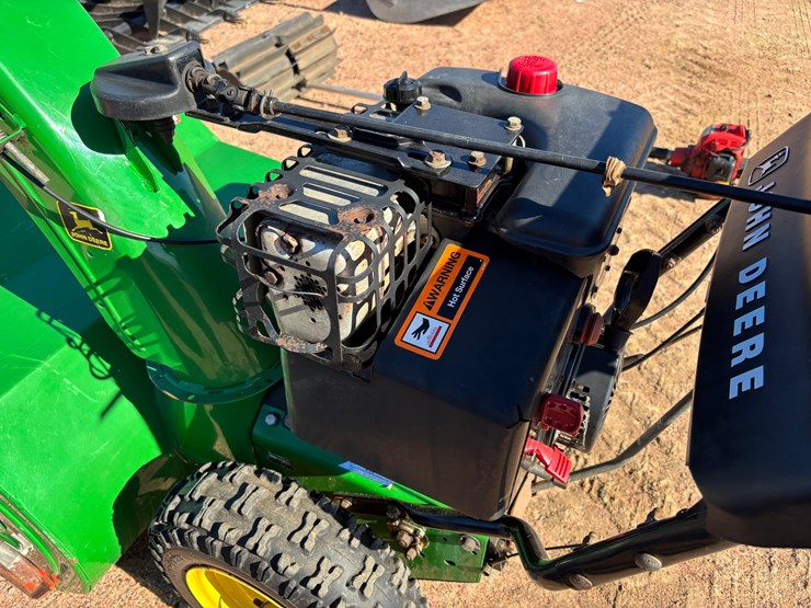 #1869-•-john-deere-1128de-snow-blower-image-12