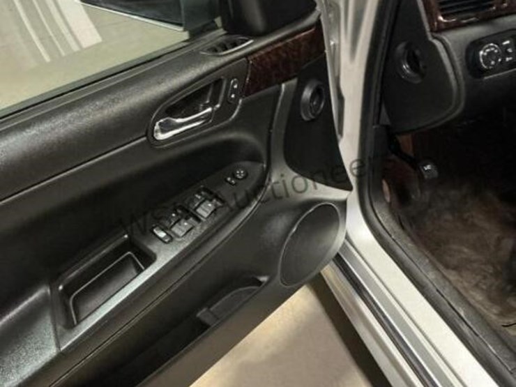 2015-chevrolet-impala-sdn-image-22