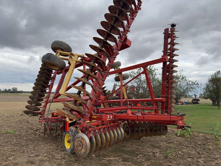 2009-krause-7300-disc,-31ft,-7-1/2''-spacing,-walking-tandems,-rear-hitch-and-hyd.-image-10