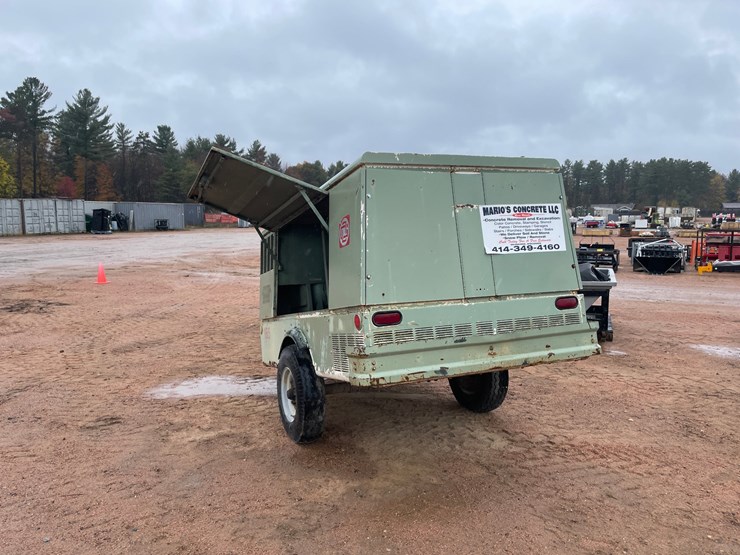 #1855-•-gardner-denver-towable-air-compressor-image-6