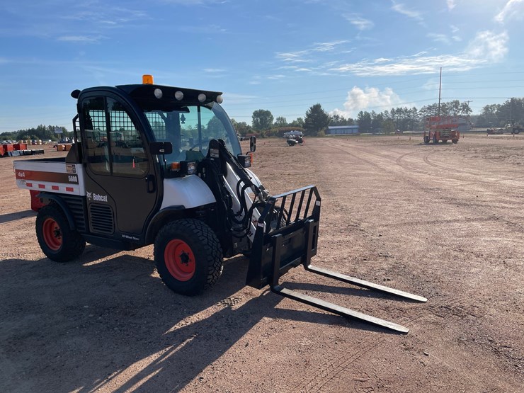 #1850-•-2019-bobcat-toolcat-5600-image-8