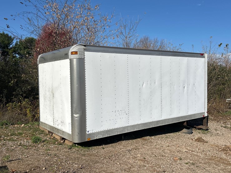 #6941-•-morgan-enclosed-truck-cargo-box-body-with-aluminum-load-blocks-image-1