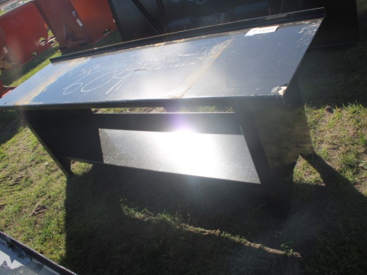 #604-•-28"x90"-kc-work-bench-image-2
