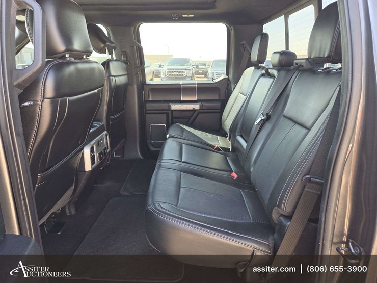 2020-ford-f150-xl-image-10