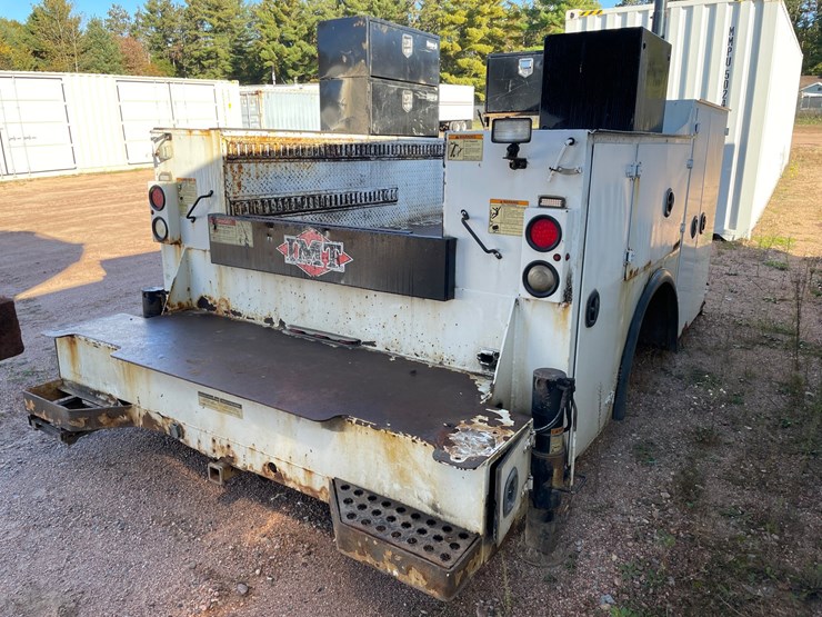 #3751-•-imt-service-truck-box-image-3