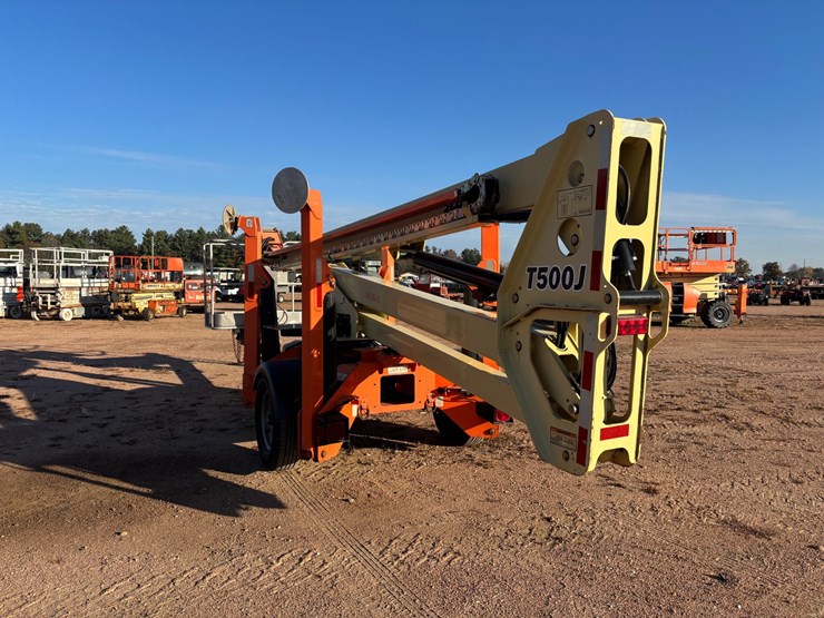 #1887-•-2017-jlg-t500j-towable-basket-lift-image-23
