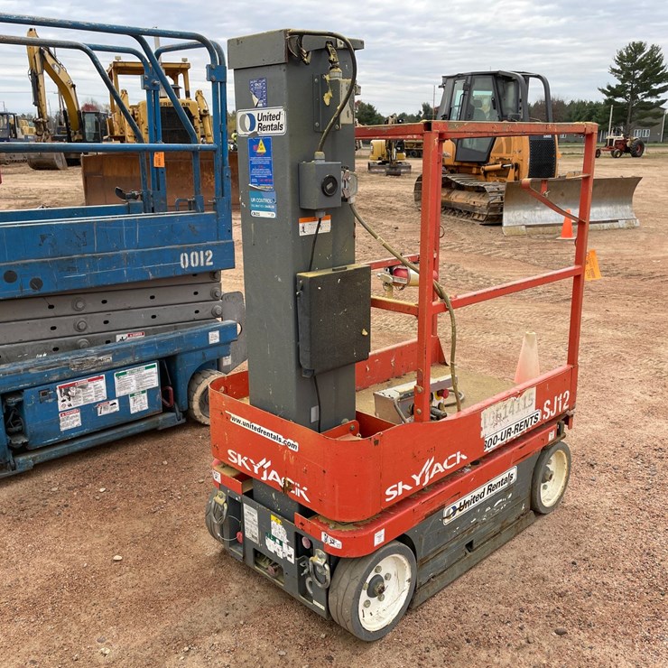 #1922 • 2017 SkyJack SJ12 Electric Man Lift