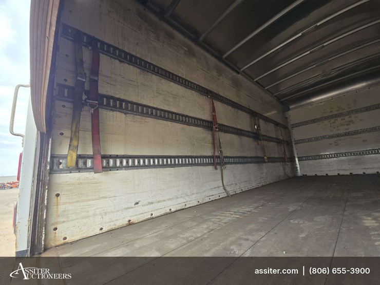 2019-hino-195-cab-over-engine-/-single-box-truck-image-9