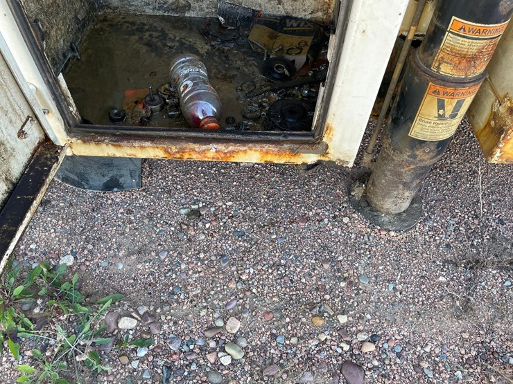 #3751-•-imt-service-truck-box-image-13