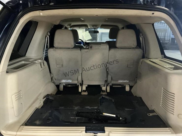 2015-ford-expedition-suv-image-9