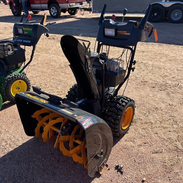 #1868 • Poulan Pro 30" Snow Blower