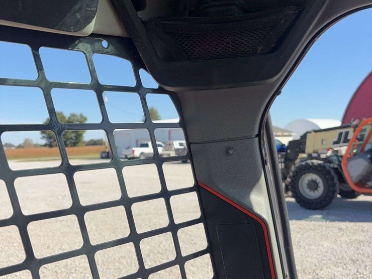 2020-bobcat-s64-wheeled-skid-steer,-991-hours,-quick-attach-hookup,-smooth-68”-bucket,-solid-tires,-s/n--b4sc11748-image-17