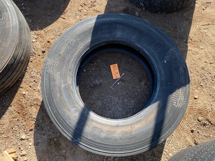 #6966-•-(1)-bridgestone-r284-ecopia-295/75r22.5-commercial-truck-tire-image-3