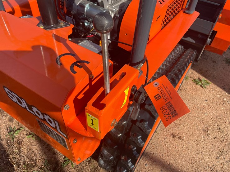 #3208-•-2026-tracked-lawn-mower-image-15