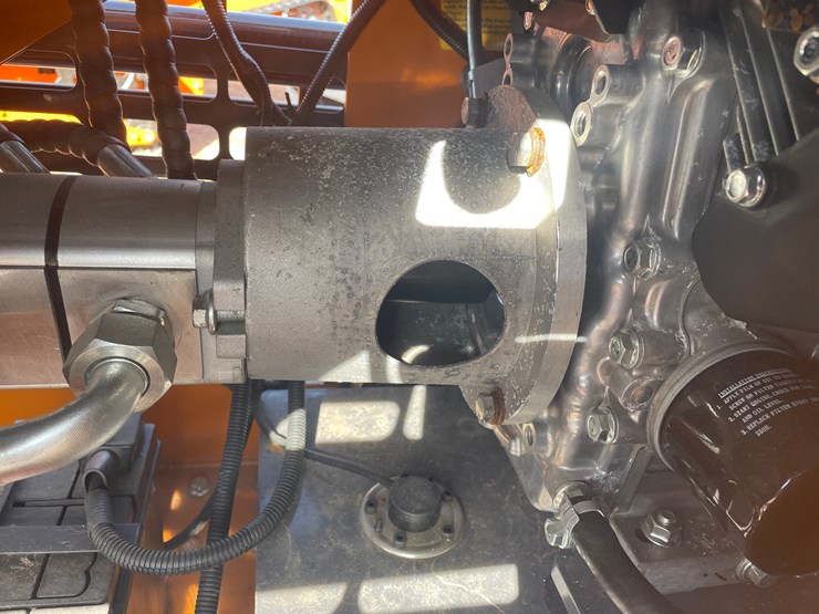 #3206-•-landhonor-mini-skid-steer-loader-image-15