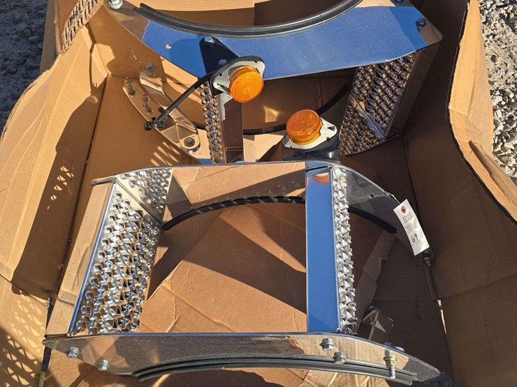 pair-of-semi-steps-image-3