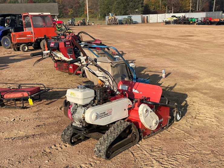 #1024-•-2016-orec-walk-behind-cyclone-flail-mower-image-14