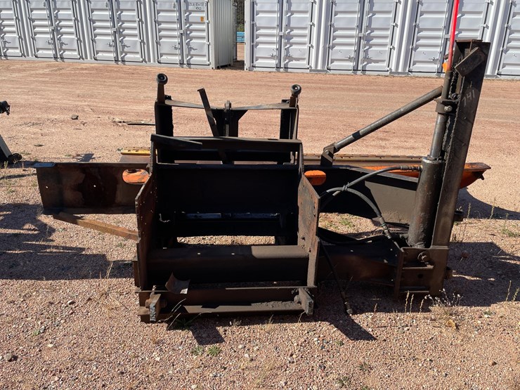 #3757-•-front-plow-mount-cut-off-image-7