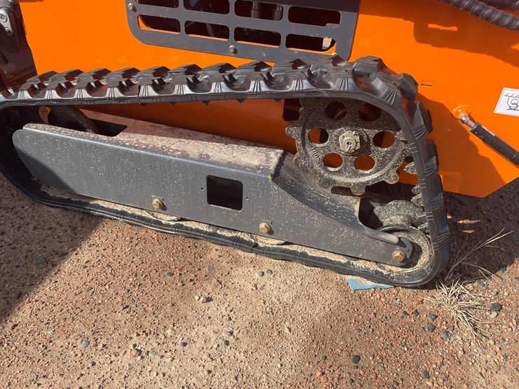 #3201-•-landhonor-mini-skid-steer-loader-me380x2-image-14