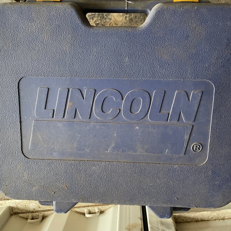 #5216 • Lincoln Battery Powered Grease Gun