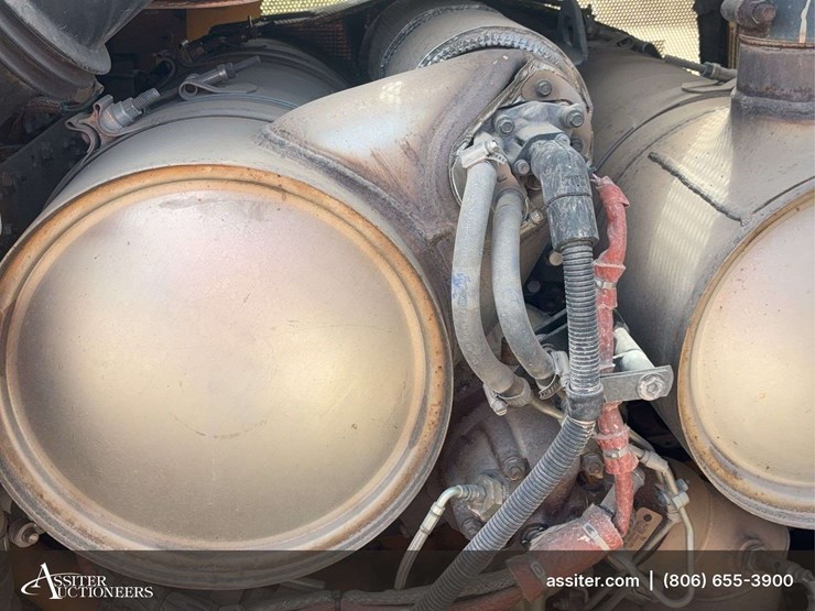 2018-caterpillar-d6t-xl-image-41