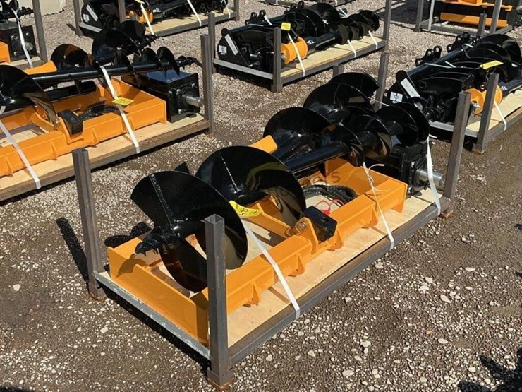 2026-auger-attachment-for-skid-steer-image-1